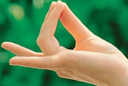 Your Ayurvedic guide to summer: 7 tips to reduce body heat
