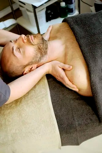 6 Reliable Ways To Fall Asleep Faster and Deeper